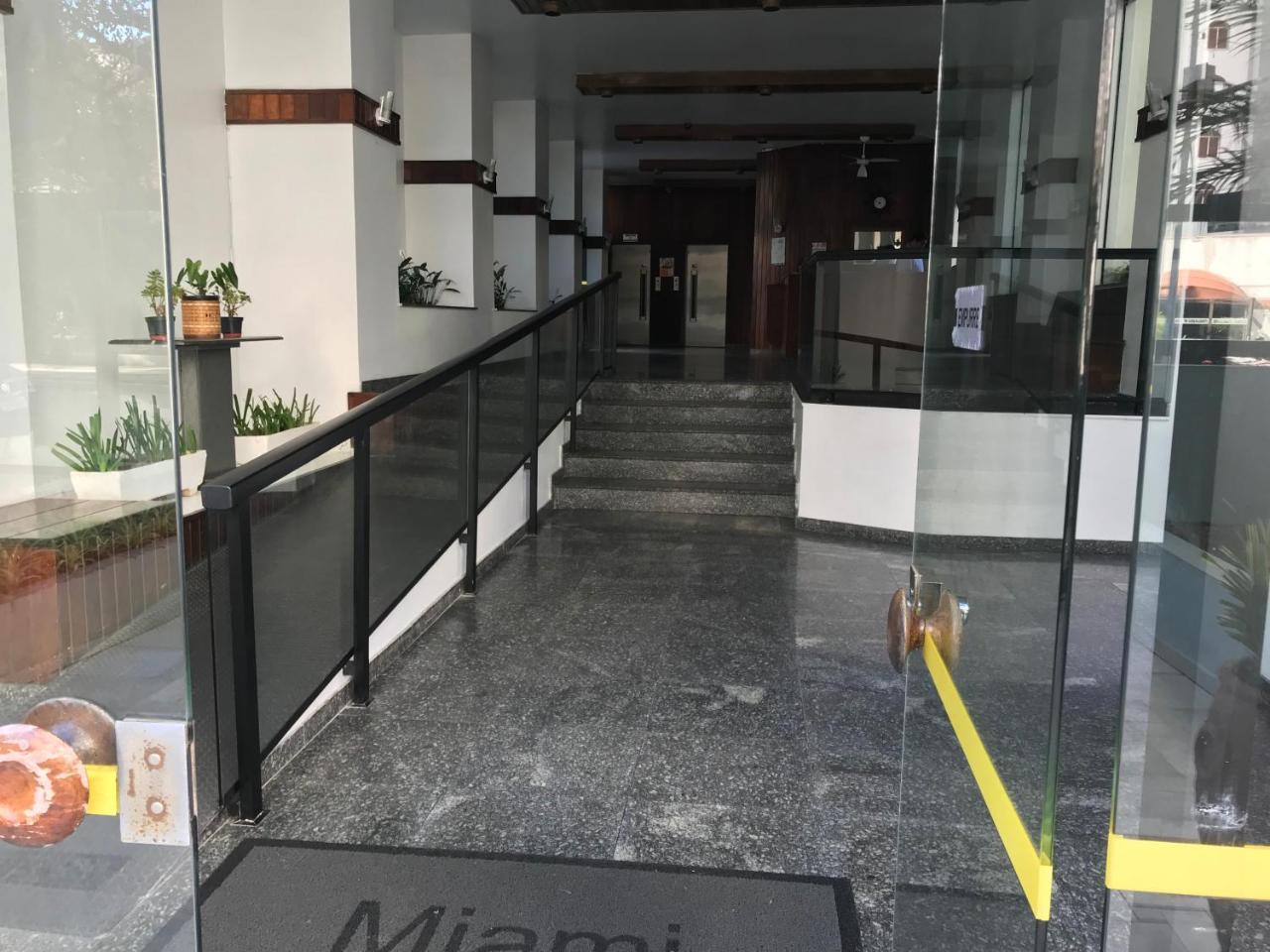 Apartamento Pitangueiras غوارويا المظهر الخارجي الصورة